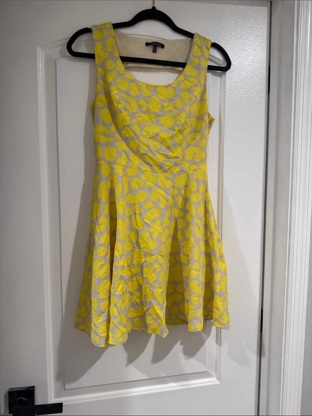 Sleeveless Yellow and Light Gray Patterned Fit-and-Flare Mini Dress